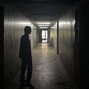 收聽X$AUCE的Мости歌詞歌曲