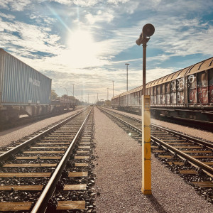 Listen to Yard song with lyrics from paris91