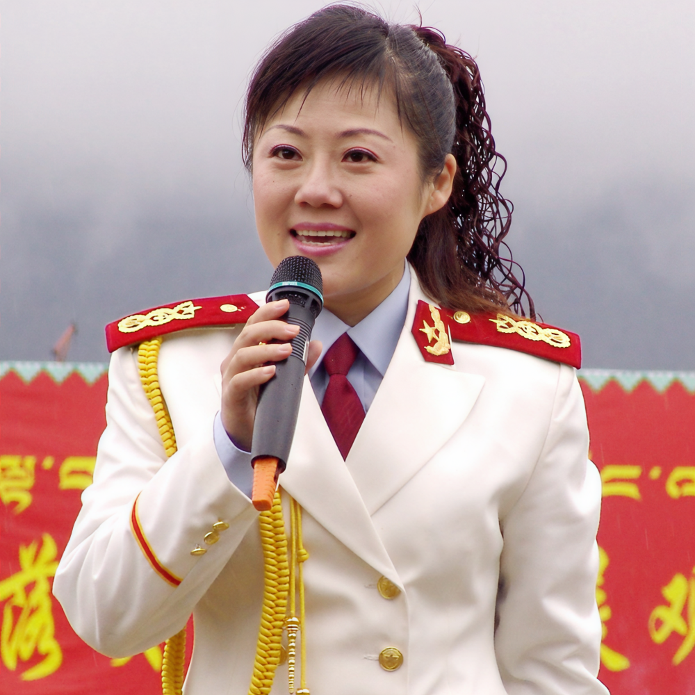 李丹