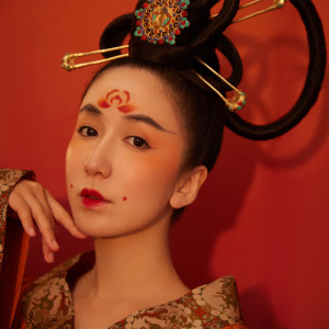 娄艺潇的专辑神女飞天