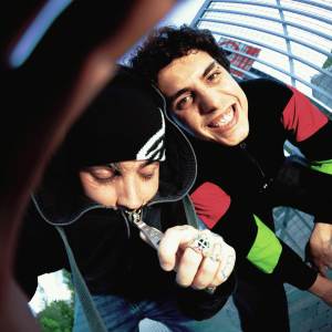 default playlist img