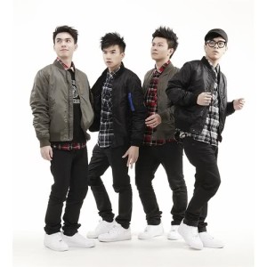 收聽C AllStar的第一步歌詞歌曲
