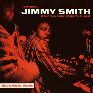 收聽Jimmy Smith的Introduction By Mitch Thomas (Live At Club Baby Grand, 1956 / Remastered 2007 / Rudy Van Gelder Edition)歌詞歌曲