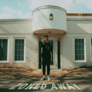 ดาวน์โหลดและฟังเพลง Zone Away (Explicit) พร้อมเนื้อเพลงจาก Trixz