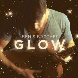 ดาวน์โหลดและฟังเพลง Glow พร้อมเนื้อเพลงจาก Ben's Brother