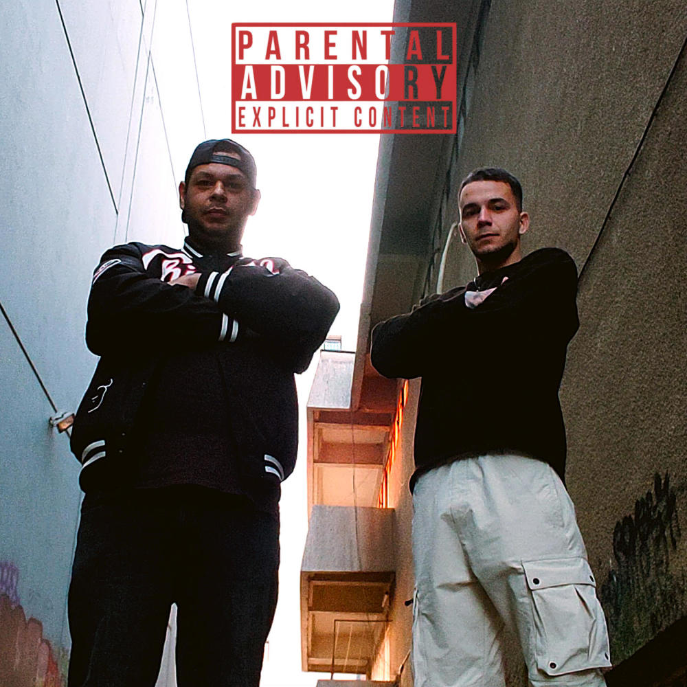 Haos Controlat (feat. MNAKTEACĂ) (Explicit)