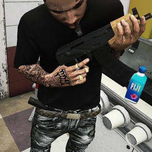 default playlist img