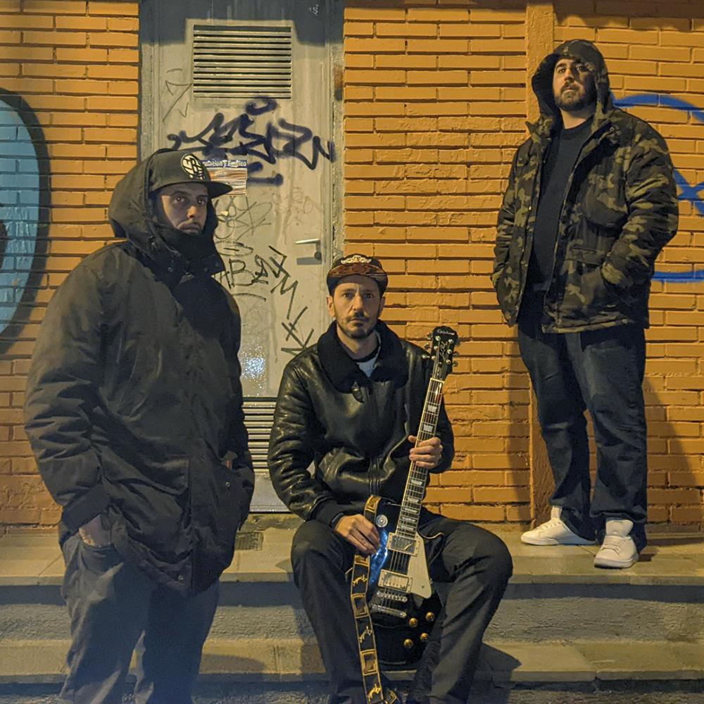 Sigo Machacando (feat. Suco Fuenla & Ice B) (Explicit)