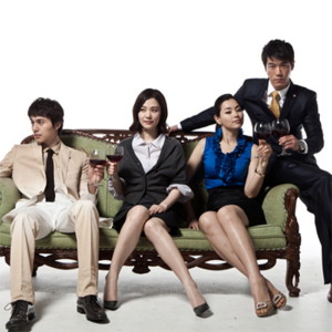 Dengarkan 梦想的英雄 lagu dari Super Junior K.R.Y. dengan lirik