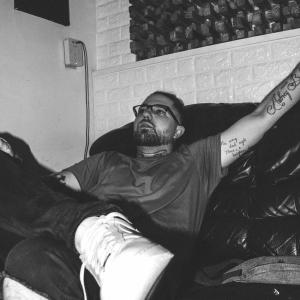 ดาวน์โหลดและฟังเพลง Spinnin (feat. DeNami) (Explicit) พร้อมเนื้อเพลงจาก Aaron Sauer