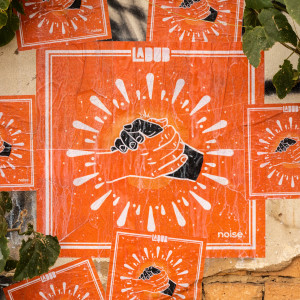 ดาวน์โหลดและฟังเพลง Rastaman (Tamo na Casa) พร้อมเนื้อเพลงจาก LaDUB