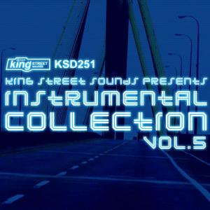收聽Groove Assassin & Kenny Bobien的Back to Windy City歌詞歌曲