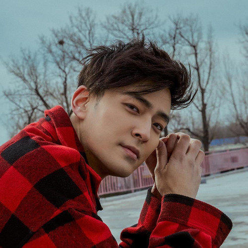 李銖銜 James Lee