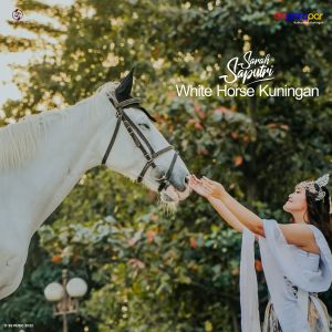 Sarah Saputri的专辑White Horse Kuningan