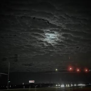 Daybreak的專輯Wompwomp Spooky