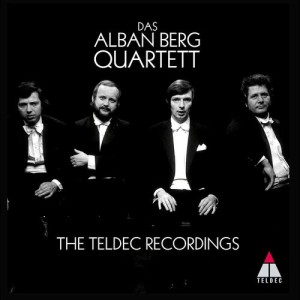 ดาวน์โหลดและฟังเพลง String Quartet No. 21 in D Major, K. 575 "Prussian Quartet No. 1": I. Allegretto พร้อมเนื้อเพลงจาก Alban Berg Quartet