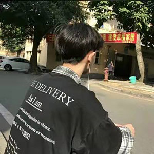 收聽夢星辰的在愛的回歸線歌詞歌曲