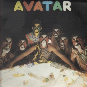 Dengarkan Isso É Bom lagu dari Avatar dengan lirik
