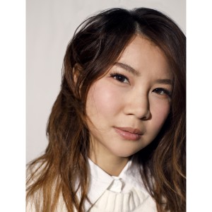 Listen to Love song with lyrics from Jovi霏儿