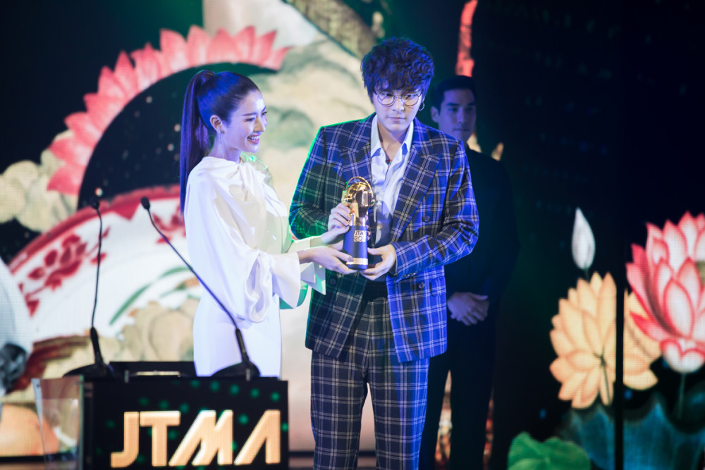 default column 1205x682 img