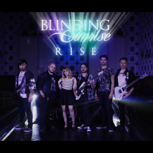 Dengarkan Rise lagu dari Blinding Sunrise dengan lirik