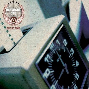收聽Drowning Dog的M.I.C.歌詞歌曲