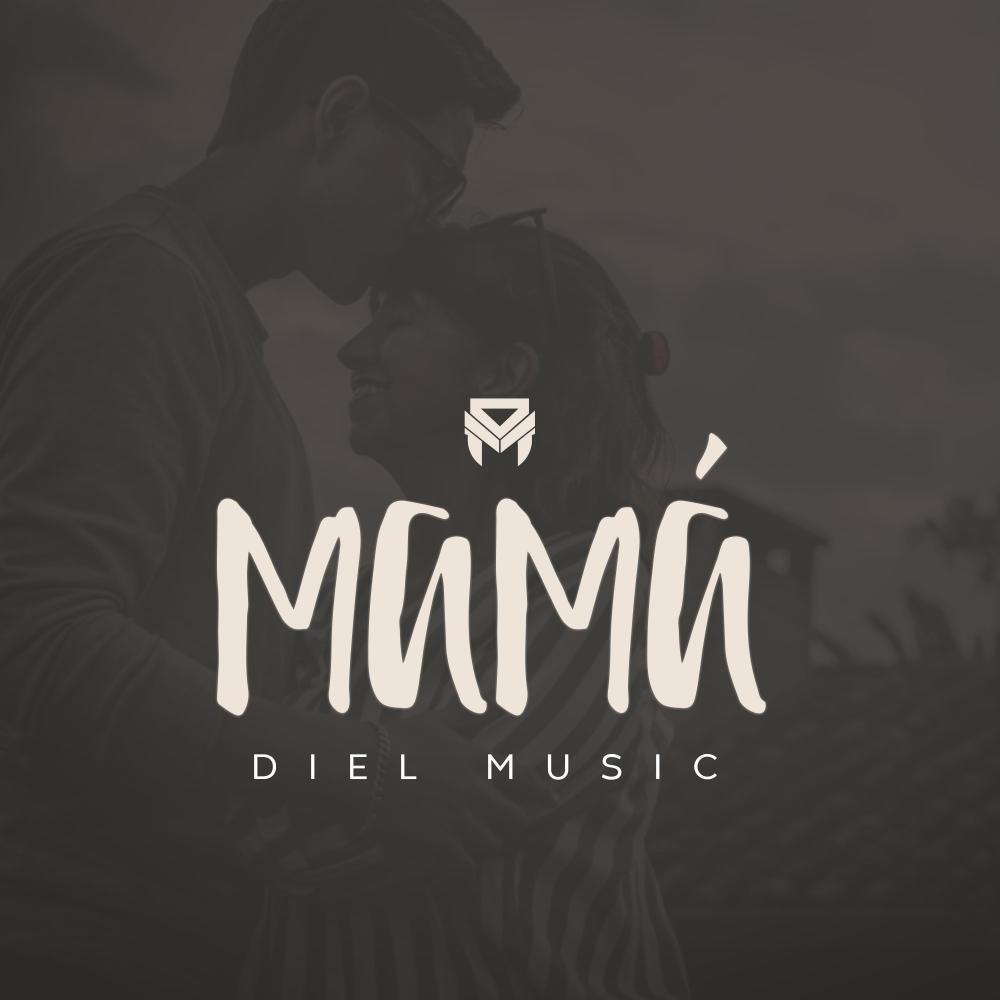 MAMÁ