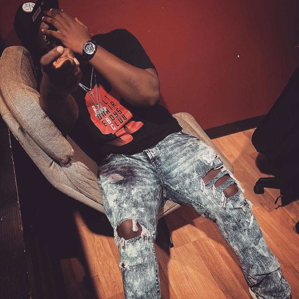 Late Night Thuggin' (feat. Deep Water) (Explicit)