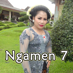 Dengarkan lagu Ngamen 7 nyanyian SRIASIH dengan lirik