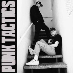 Dengarkan lagu Punk Tactics (Explicit) nyanyian Joey Valence dengan lirik