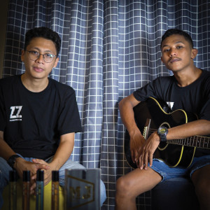 Dengarkan Ternate Hari Ini (Explicit) lagu dari Andre Mastijan dengan lirik