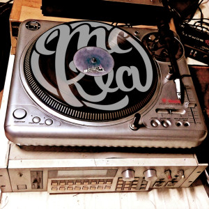 Album Ponmelo en el Aire from MCKEA