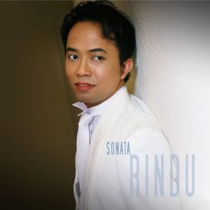 ดาวน์โหลดและฟังเพลง Sonata Rindu พร้อมเนื้อเพลงจาก Hazami