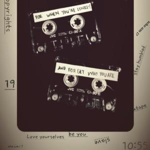 ดาวน์โหลดและฟังเพลง WHO AM I ? (feat. ZeyLoveKeys) (Explicit) พร้อมเนื้อเพลงจาก Diim$_sa