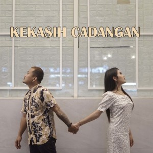 Dengarkan KEKASIH CADANGAN lagu dari Derradru dengan lirik