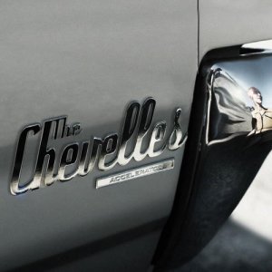 收聽The Chevelles的Stacey Loves Cocaine歌詞歌曲