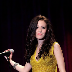 Tiffany Giardina ดาวน์โหลดและฟังเพลงฮิตจาก Tiffany Giardina