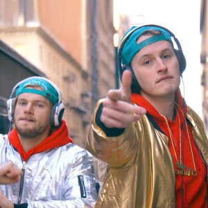 ดาวน์โหลดและฟังเพลง Naughty List (Explicit) พร้อมเนื้อเพลงจาก Barstool Sports