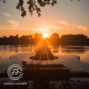 Dengarkan The World Disappears when I Play Guitar lagu dari Themorethanevers dengan lirik