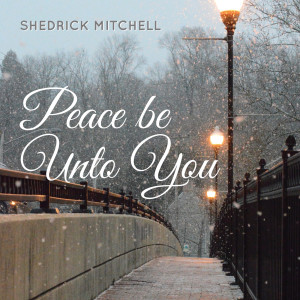 Dengarkan lagu O Holy Night (Alternate Version) nyanyian Shedrick Mitchell dengan lirik