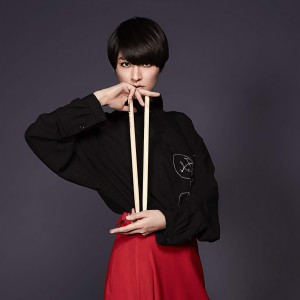 收聽SHISHIDO KAVKA的blue n’ red歌詞歌曲