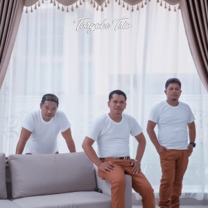 Dengarkan SATOKIN DI NIPIKI lagu dari Torgabe Trio dengan lirik