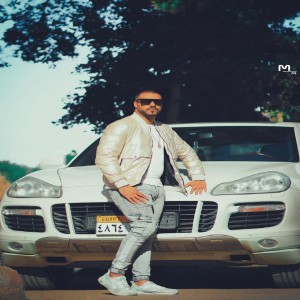 收聽Hamo Elabyad的التركي歌詞歌曲