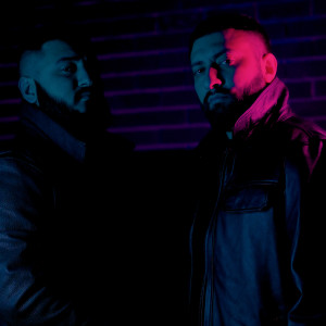 收听Miro的Yaraşır (SarkhanBeats Remix)歌词歌曲