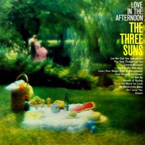 收听The Three Suns的Love (Your Spell Is Everywhere)歌词歌曲