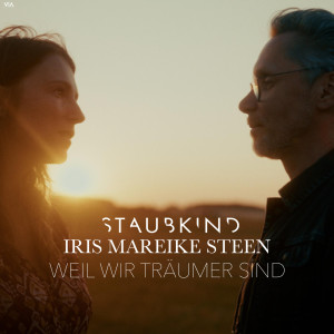 收聽Staubkind的Weil wir Träumer sind歌詞歌曲