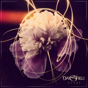 ดาวน์โหลดและฟังเพลง The Weapon พร้อมเนื้อเพลงจาก Dayshell