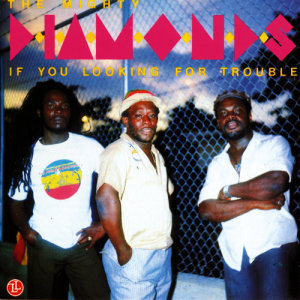 收聽The Mighty Diamonds的Spread Your Love Around歌詞歌曲