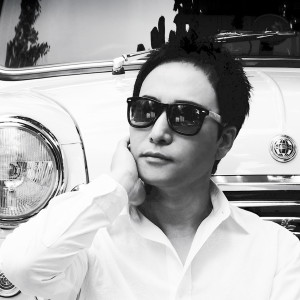 Dengarkan 사막 lagu dari 김종환 dengan lirik