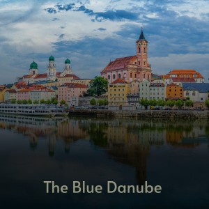 收听Gene Kelly的The Blue Danube歌词歌曲